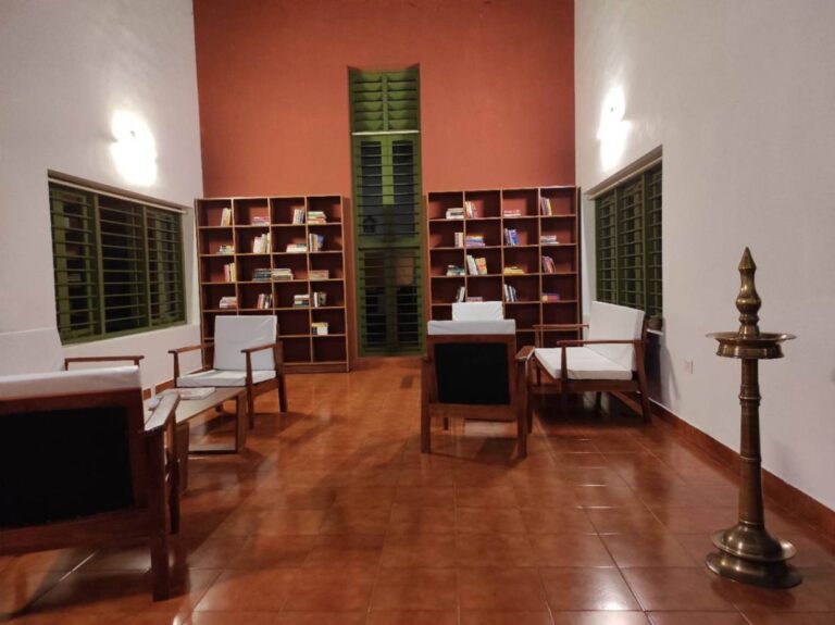 Library with sitting area in ayurveda retreat in kerela